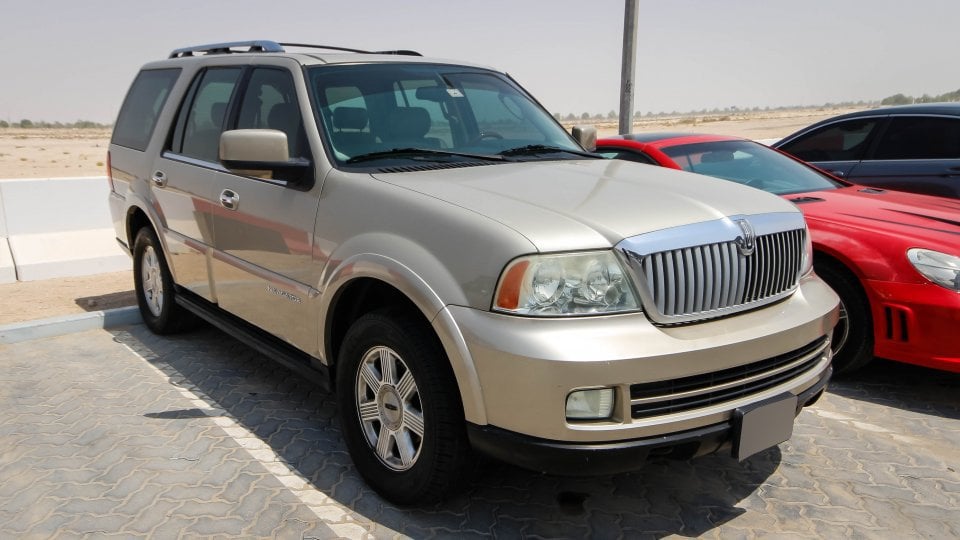 Lincoln navigator 2005 года