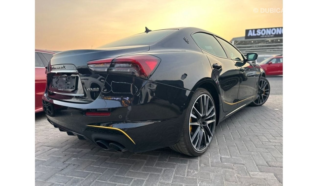 مازيراتي جيبلي maserati ghibli trofeo 2022 korea specs