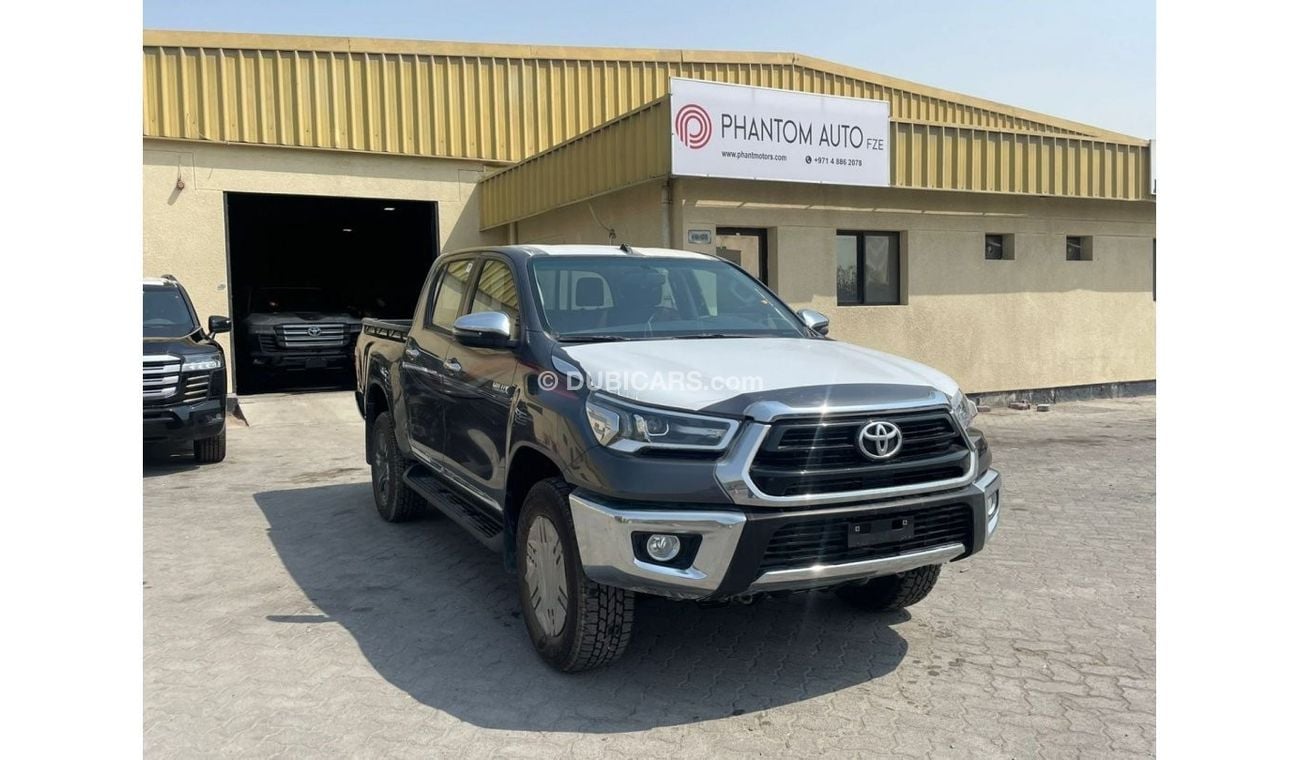 تويوتا هيلوكس 2024 Toyota Hilux 2.7L Automatic , SR5