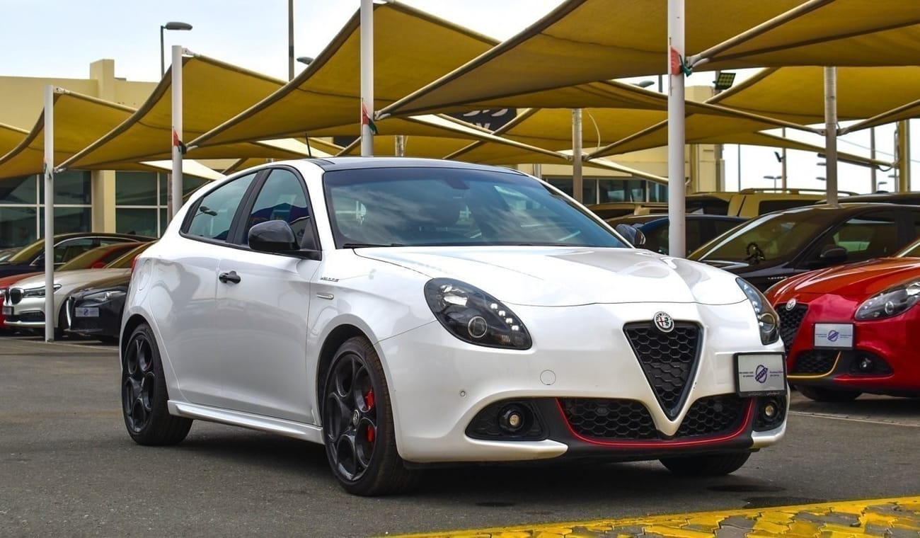 Alfa Romeo Giulietta Veloce | 2021 | Warranty & Service | Service History