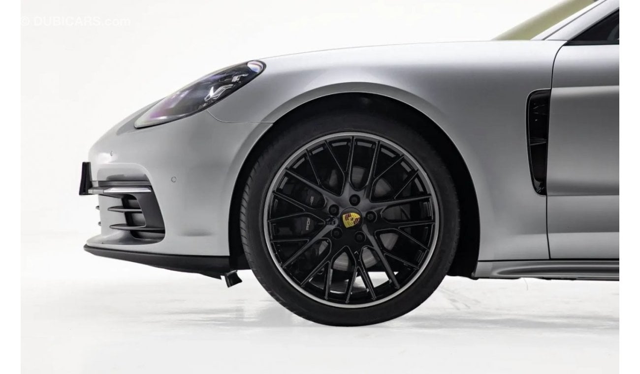 Porsche Panamera Std GCC Spec