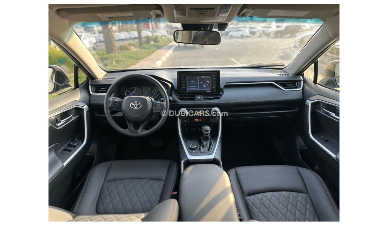 تويوتا راف ٤ Hybrid TOYOTA RAV4 2020 XLE