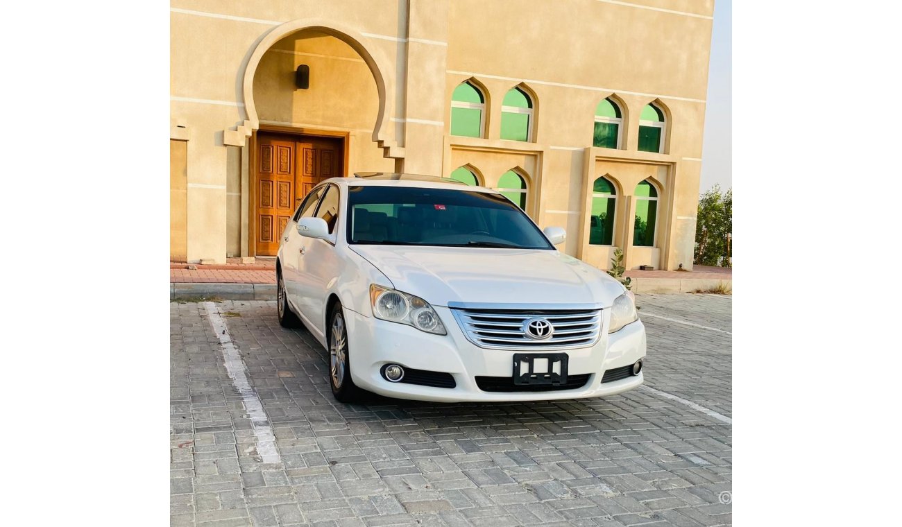 Toyota Avalon Good condition car GCC