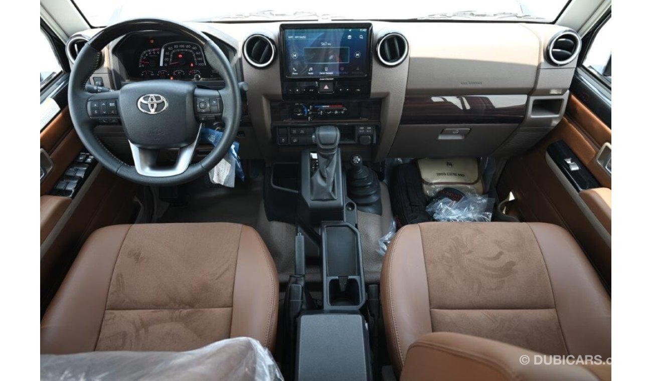 Toyota Land Cruiser Pick Up Double Cabin SDLX 2.8L Diesel 4WD AT– Euro 5