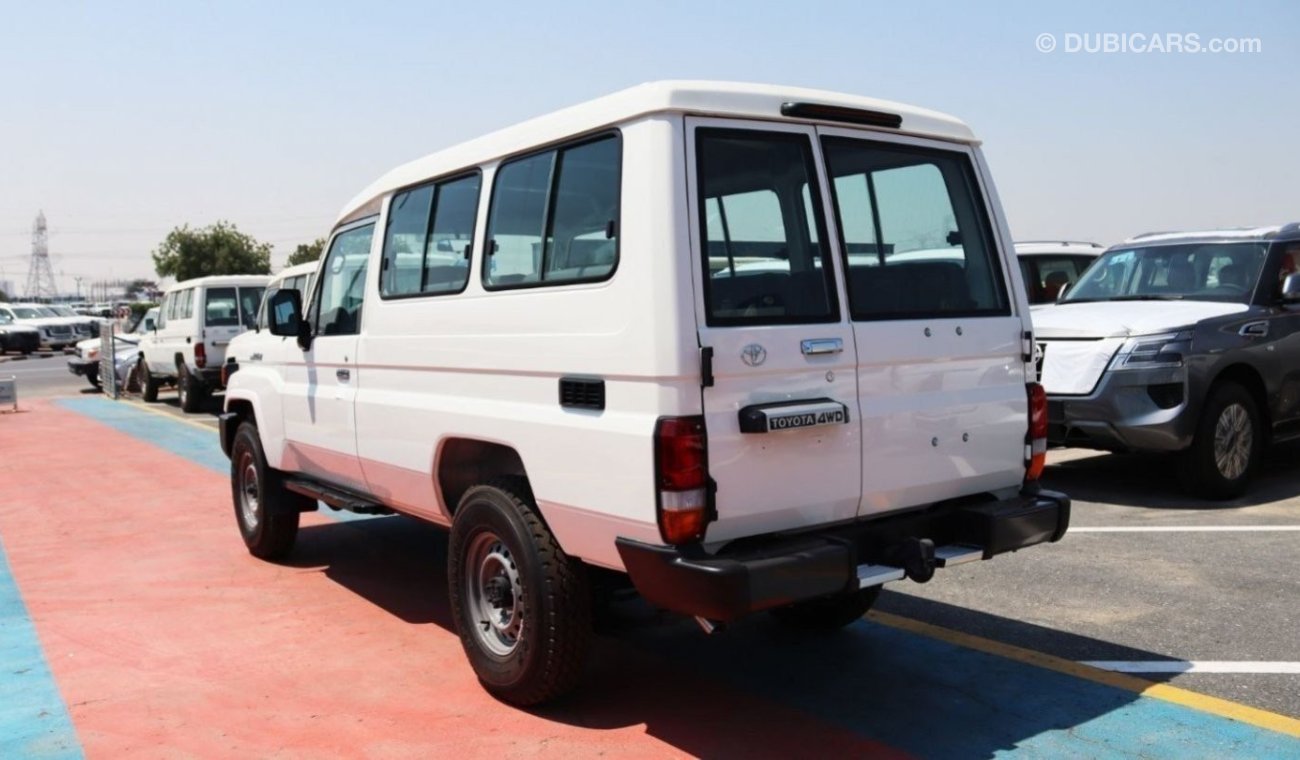 Toyota Land Cruiser Hard Top Diesel LC78 4.2Ltr 1HZJ,2024.DIFFERENTIAL LOCK , POWER WINDOW , CENTER LOCK ,