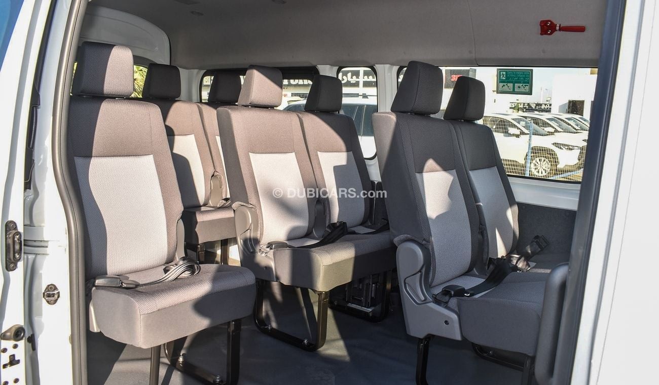 تويوتا هاياس Hiace DX 3.5L Petrol High Roof 2025