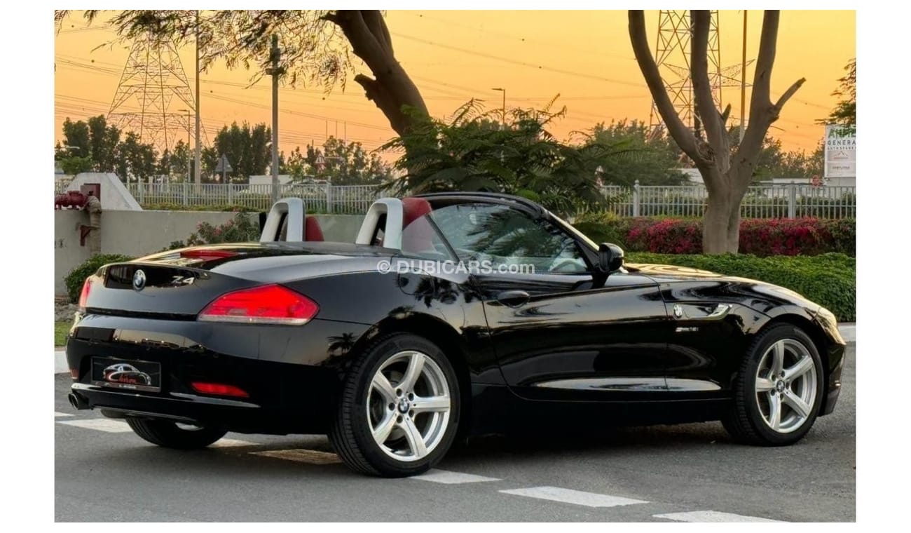 BMW Z4 sDrive 18i BMW Z4 2015 GCC 2.0L S DRIVE 18i CONVERTIBLE LOW MILEAGE IN PERFECT CONDITION