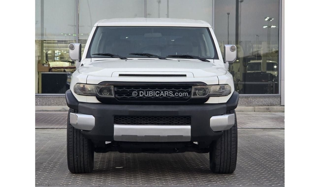 Toyota FJ Cruiser TOYOTA FJ GXR 2021 GCC GOOD CONDITION