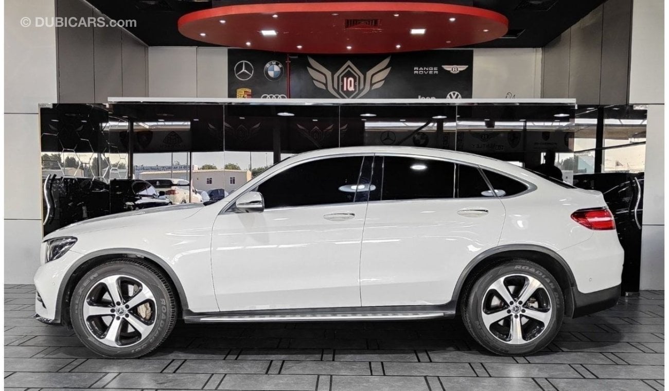 Mercedes-Benz GLC 300 AED 2,400 P.M | 2019 MERCEDES GLC 300 AMG COUPE | UNDER WARRANTY | SUNROOF