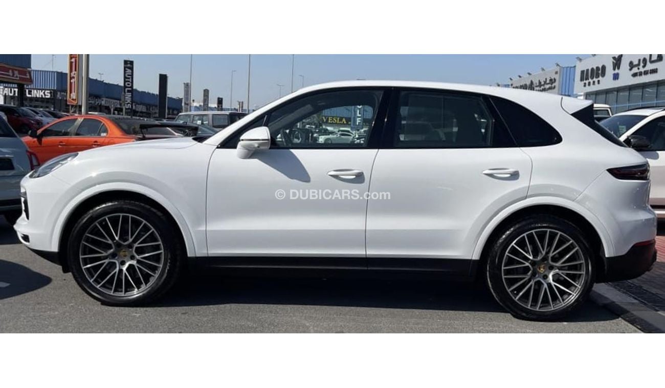 Porsche Cayenne S 2.9L (435 HP) S Original paint 2019 GCC