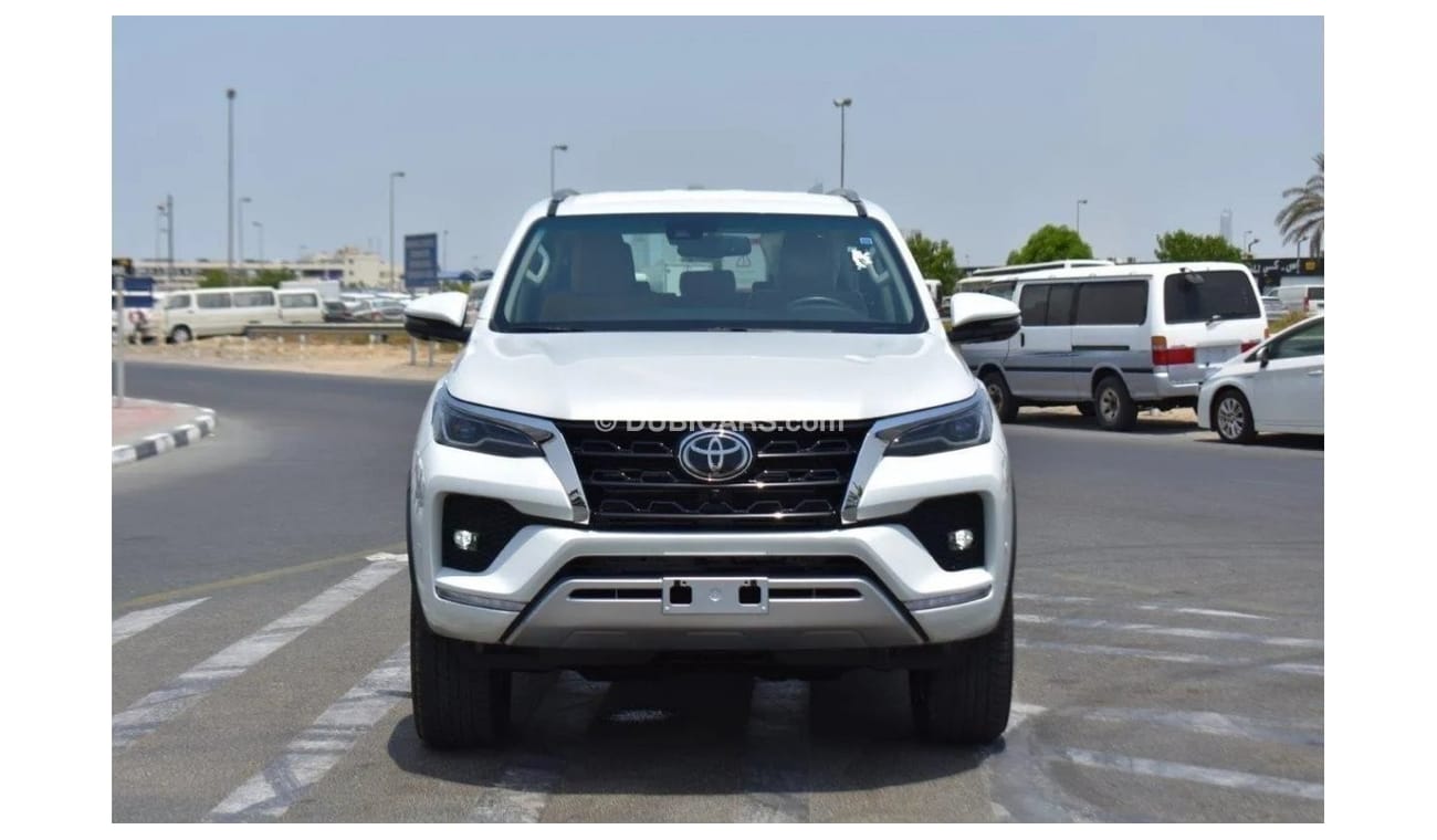 تويوتا فورتونر TOYOTA FORTUNER VX 2.8L DIESEL 4WD 7-SEATER AUTOMATIC