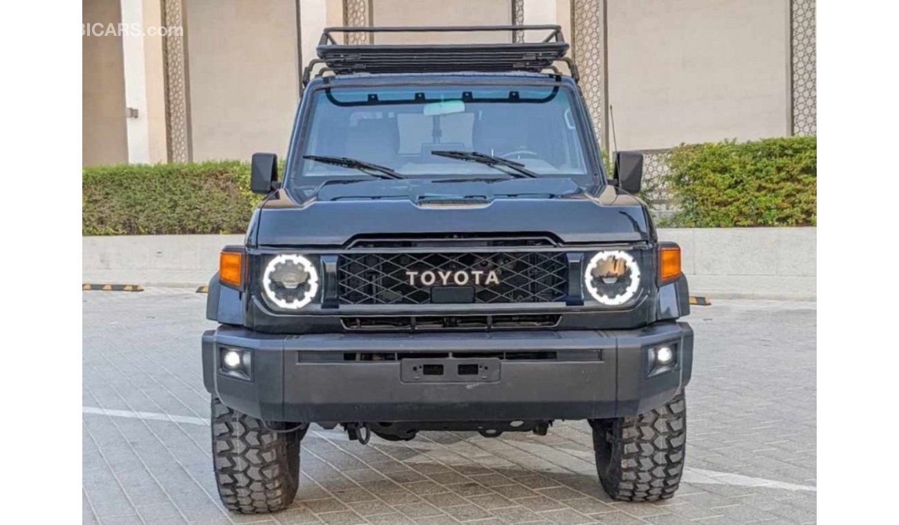 تويوتا لاند كروزر بيك آب Toyota landcuriser Pickup 2013 Modified 2024  V6 Petrol Left hand Drive