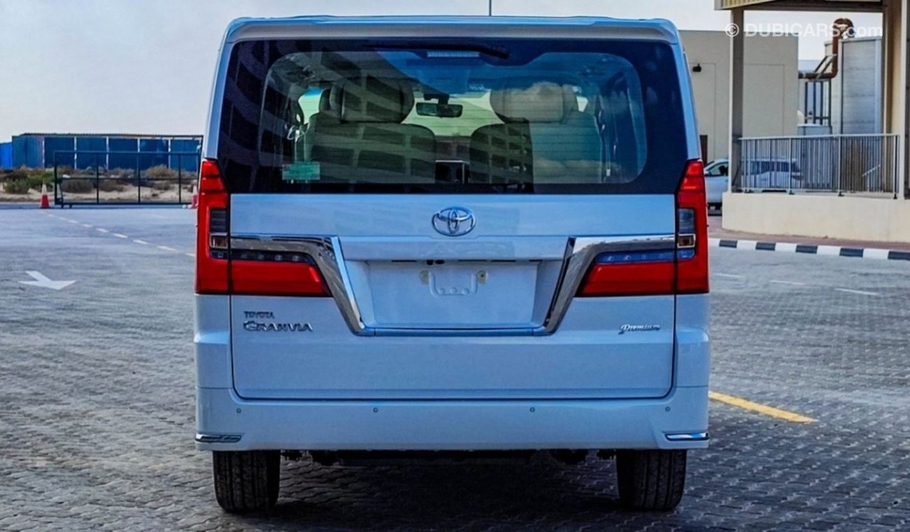 Toyota Granvia Особенности интерьера   КАТАЛИТИЧЕСКИЙ НЕЙТРАЛИЗАТОР   Т/М : 6 А/Т   ABS: VSC + BA + сигнал аварийно