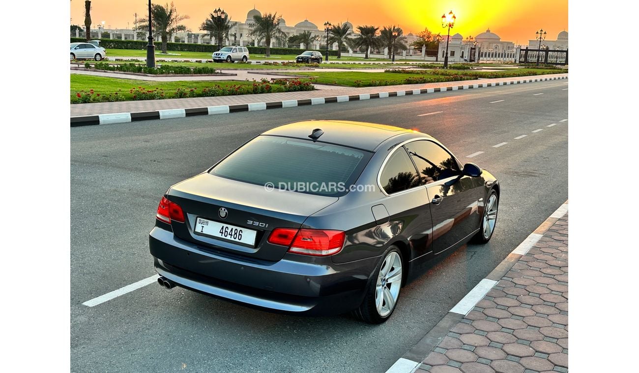 BMW 330i