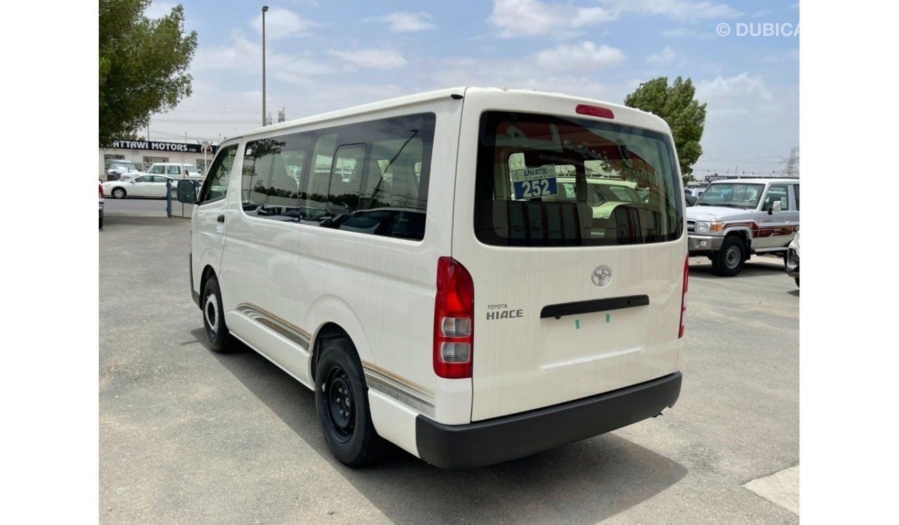Toyota Hiace TOYOTA HIACE 2.5L DIESEL STD ROOF 2024 EXPORT PRICE 96000 AED