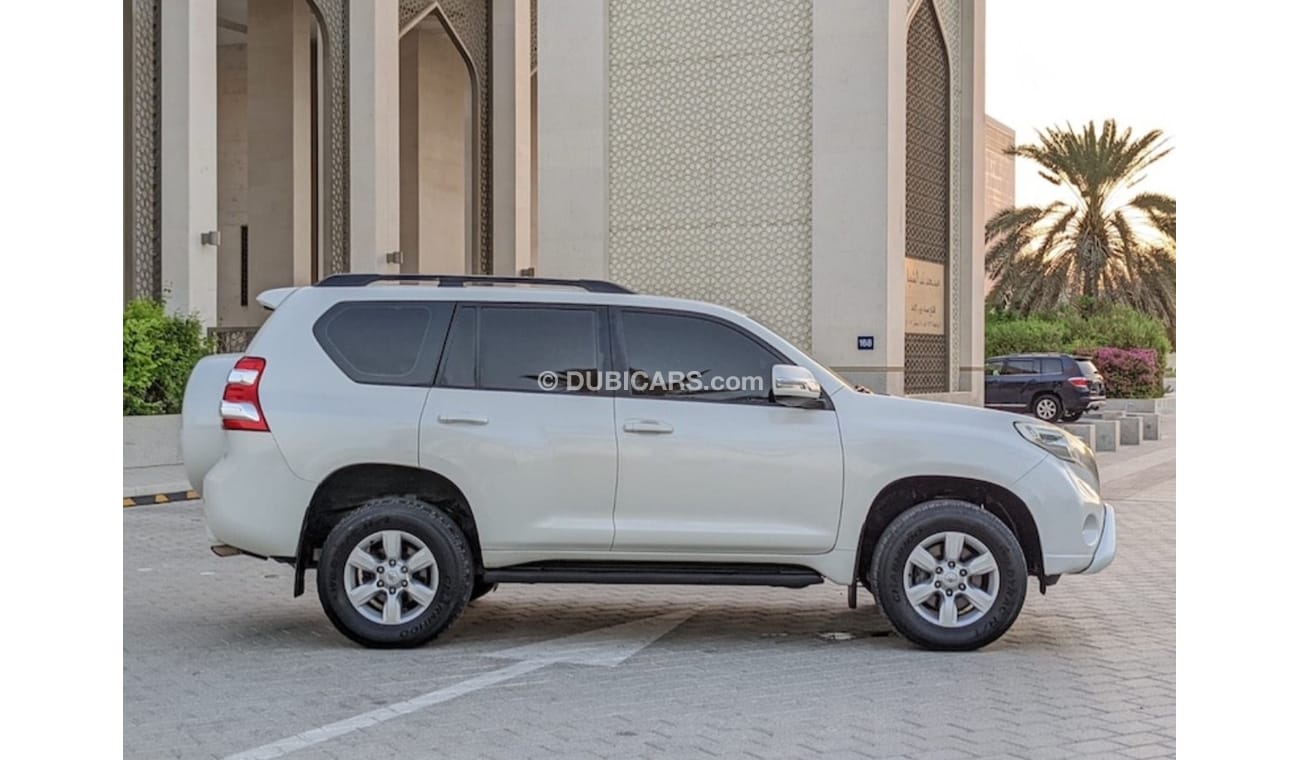 تويوتا برادو Toyota Prado 2014 GXR V6 electric seats leather seats fuel petrol left hand drive