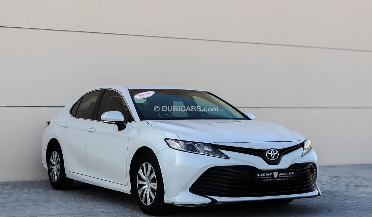 Toyota Camry Toyota Camry 2019 GCC without accidents in excellent condition 1281 P.M