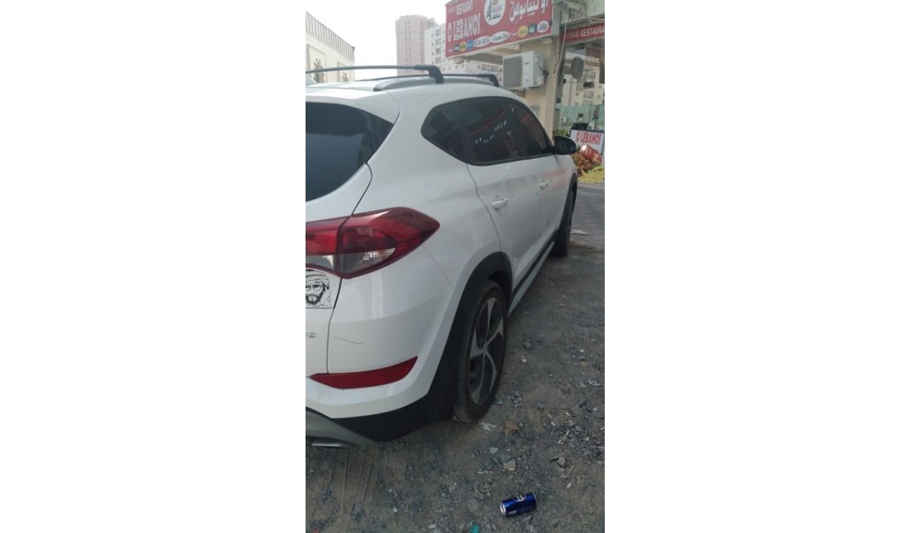 Hyundai Tucson GLS 2.4L