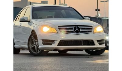 Mercedes-Benz C200 In excellent condition and requires no expenses