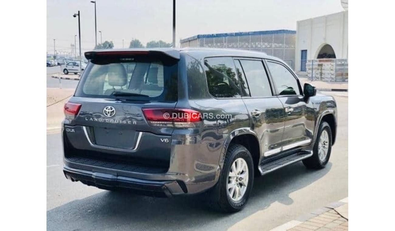 Toyota Land Cruiser GXR 2016 Modified Upgrade To 2024 V6 Full Option Very Clean and Perfect Condition