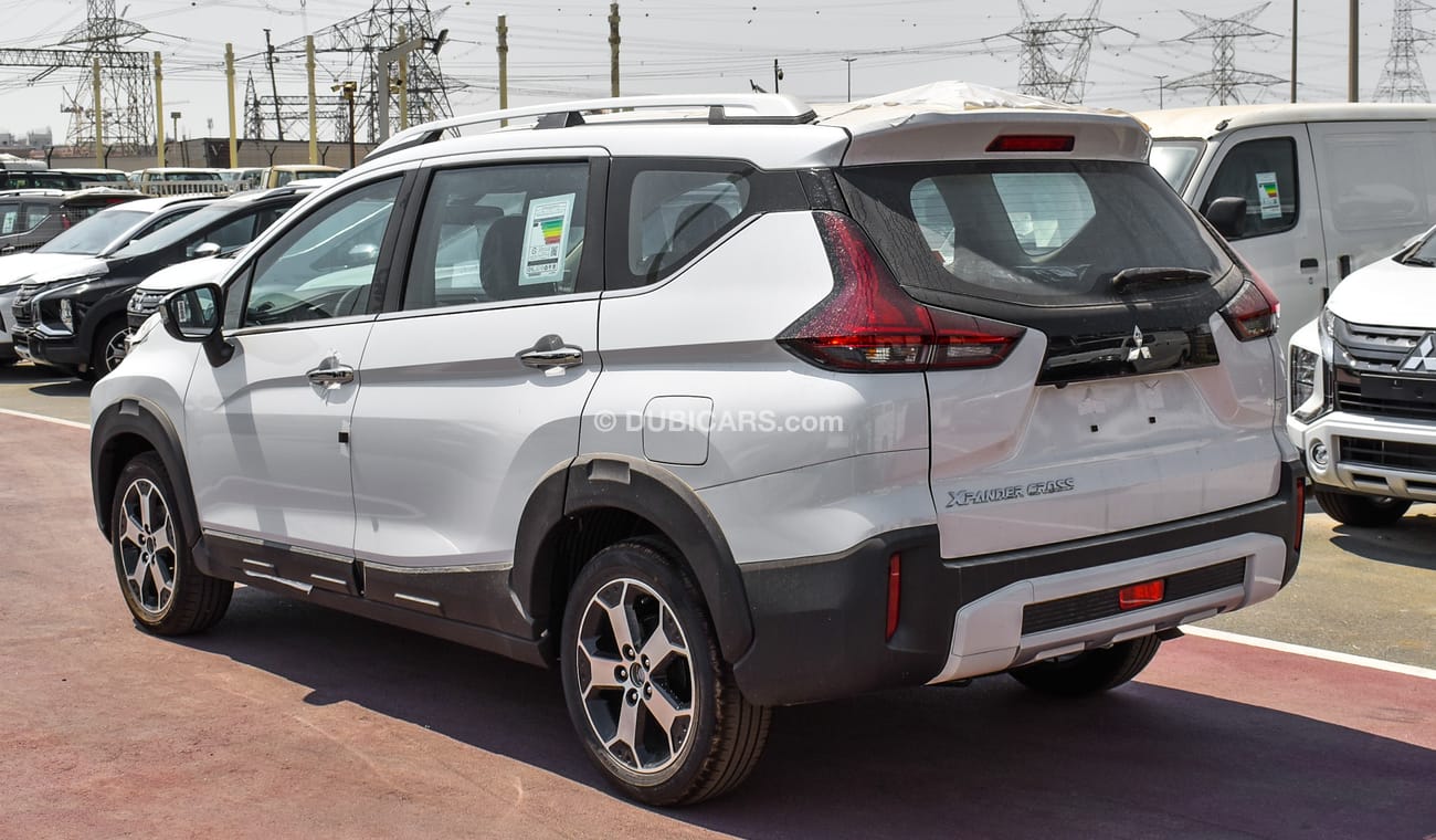 Mitsubishi Xpander CROSS