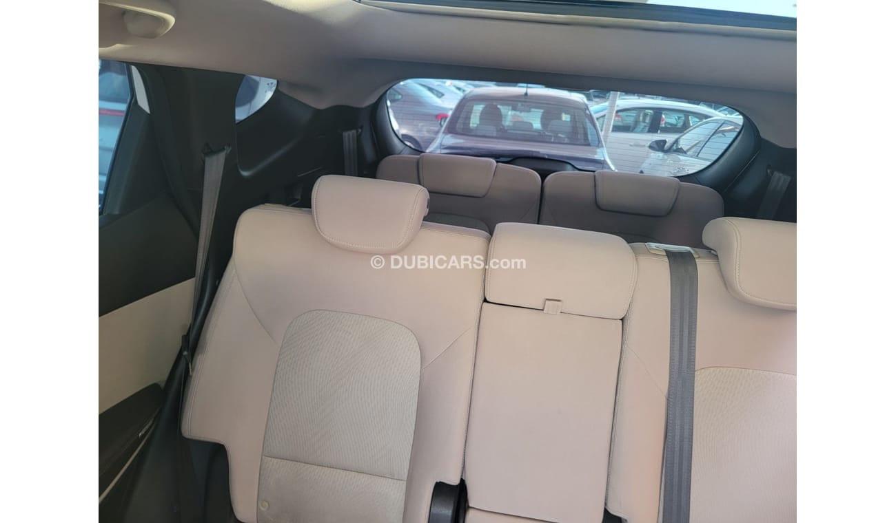 Hyundai Santa Fe GLS Top