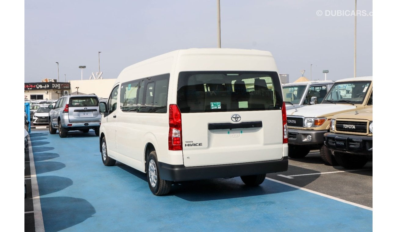 New toyota hiace 2024 Automatic Patrol Passenger 2024 for sale in Dubai