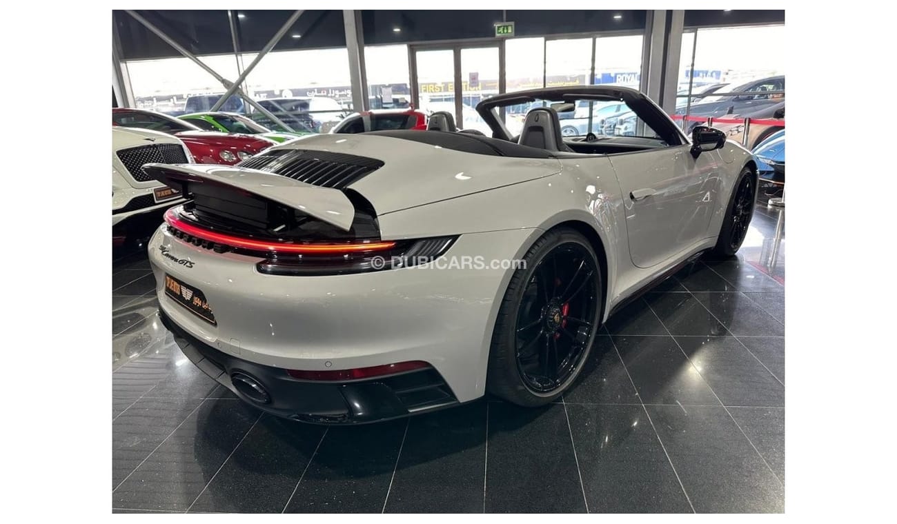 Porsche 911 GTS