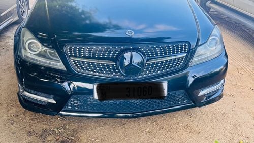 مرسيدس بنز C200 C250, 4 Cylinder, American Specs