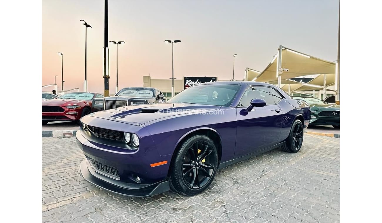 Dodge Challenger SXT For sale