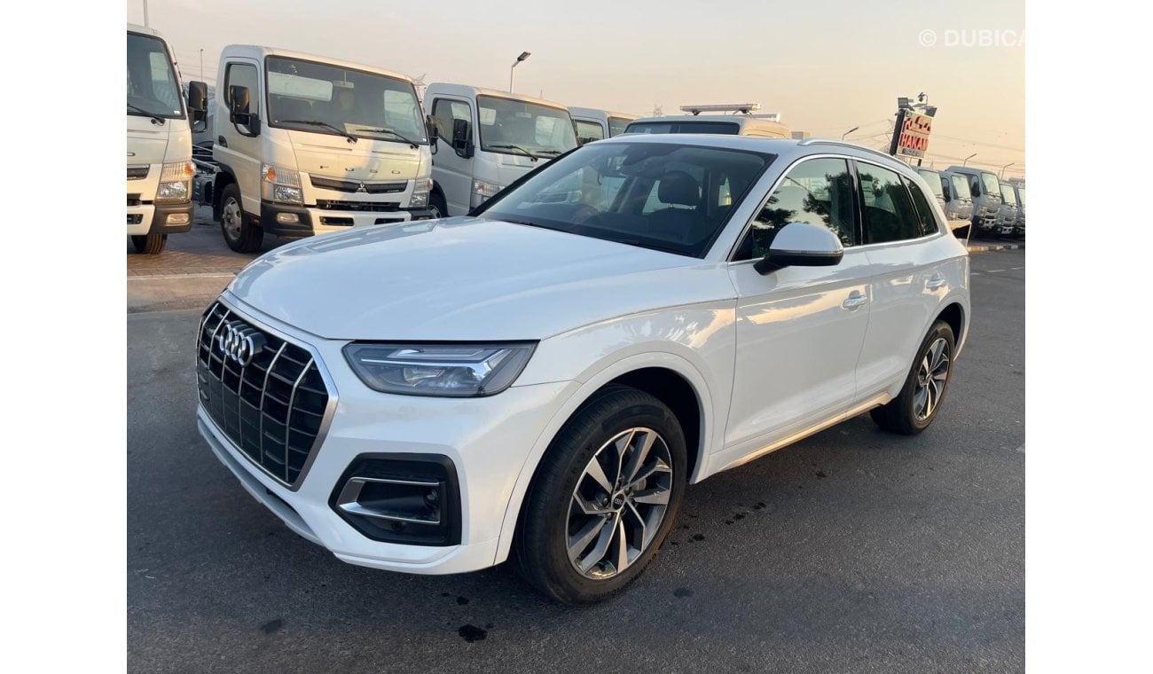 Audi Q5 English