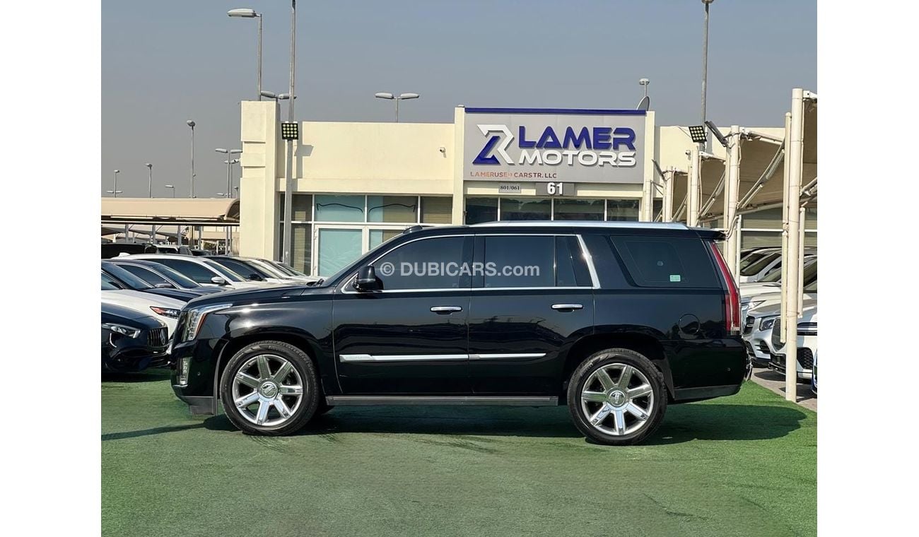 كاديلاك إسكالاد Platinum 6.2L 2000 Monthly payments / Cadillac  Escalade / Platinum / One Owner / Full option/ Full 