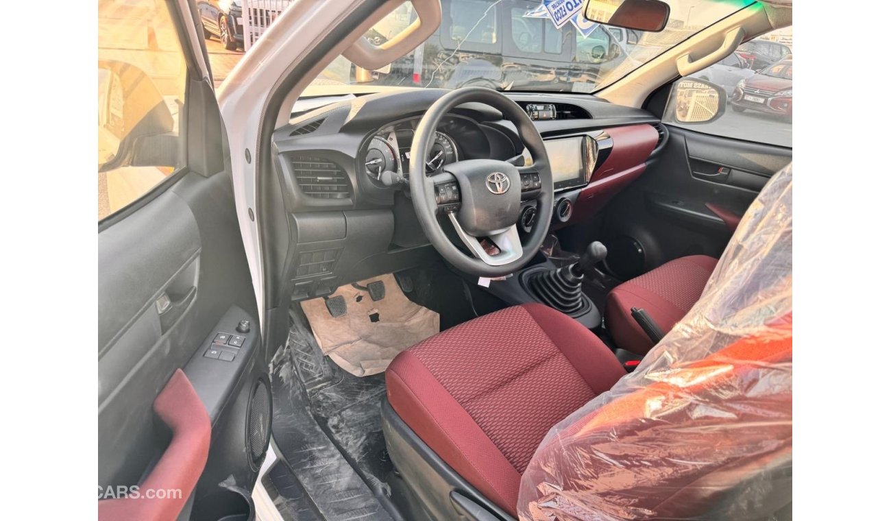 Toyota Hilux 2.7 L 4x4