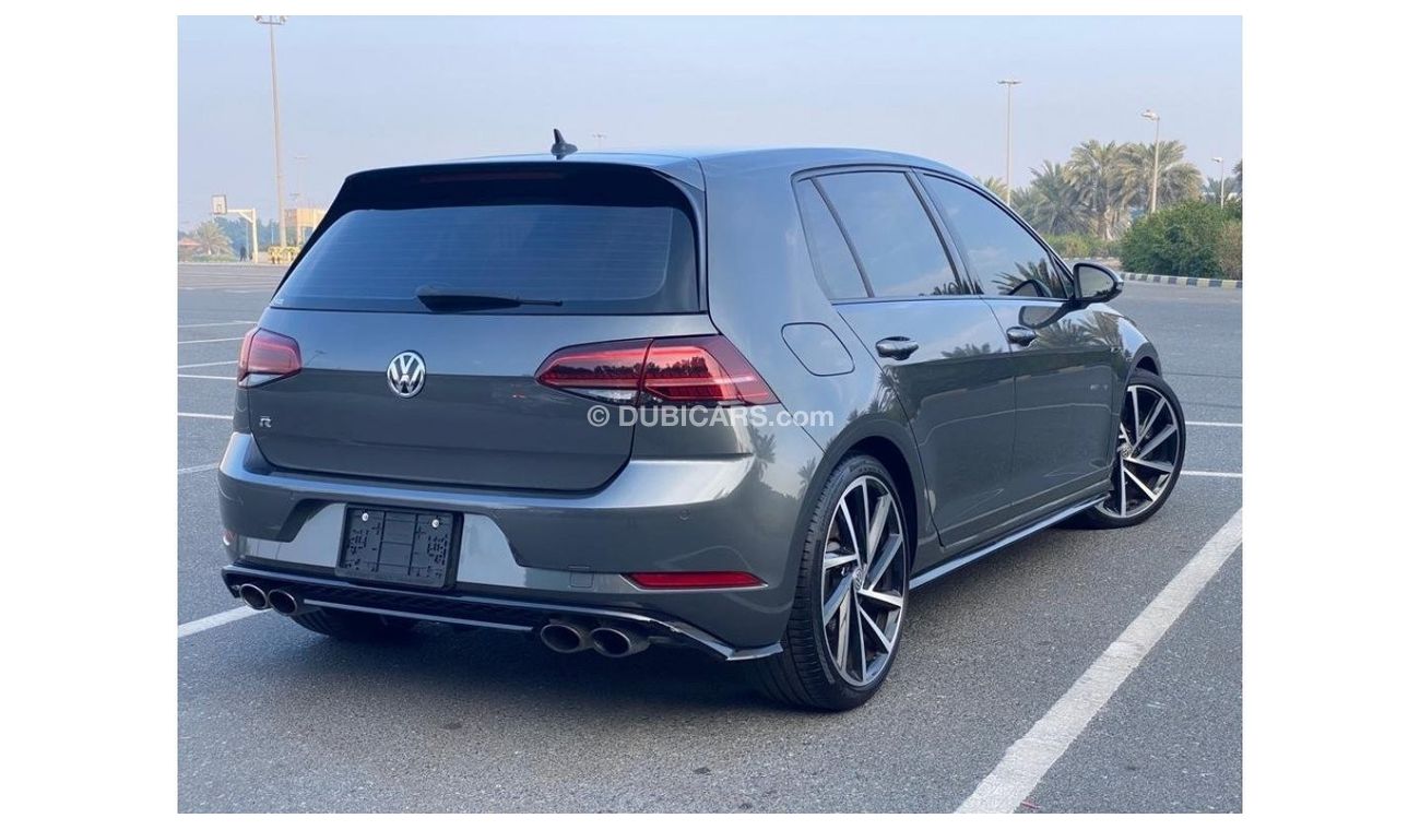 Volkswagen Golf R Sport VOLKSWAGEN GOLF R 2019 GCC ORIGINAL PAINT - UNDER WARRANTY - FULL SERVICE HISTORY AVAILABLE