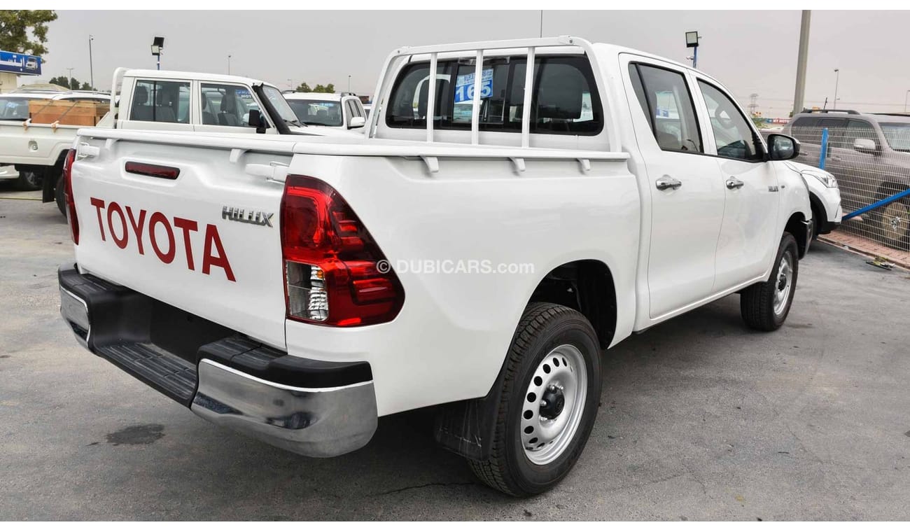 Toyota Hilux Double Cab 2.4L Diesel MT