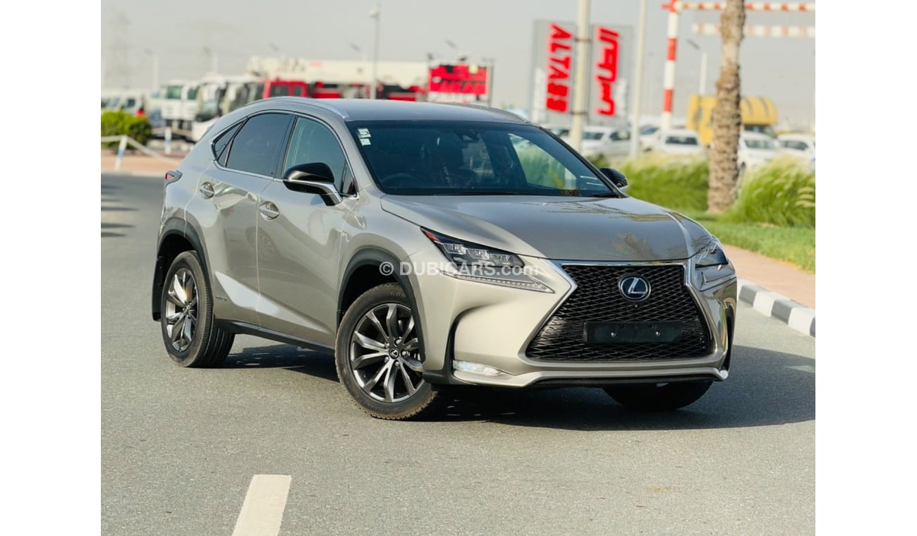 Lexus NX300