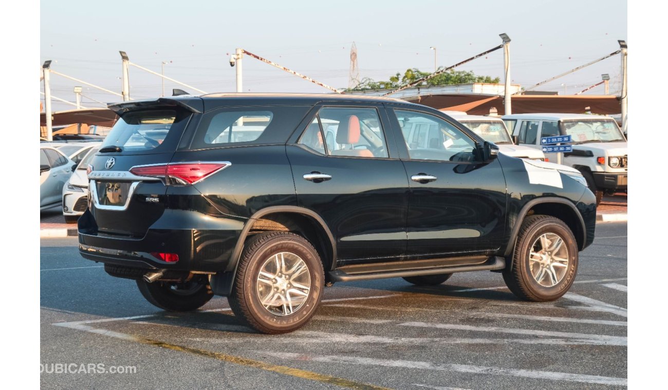 تويوتا فورتونر TOYOTA FORTUNER 2.7L 4WD 5DOOR PETROL SUV 2024