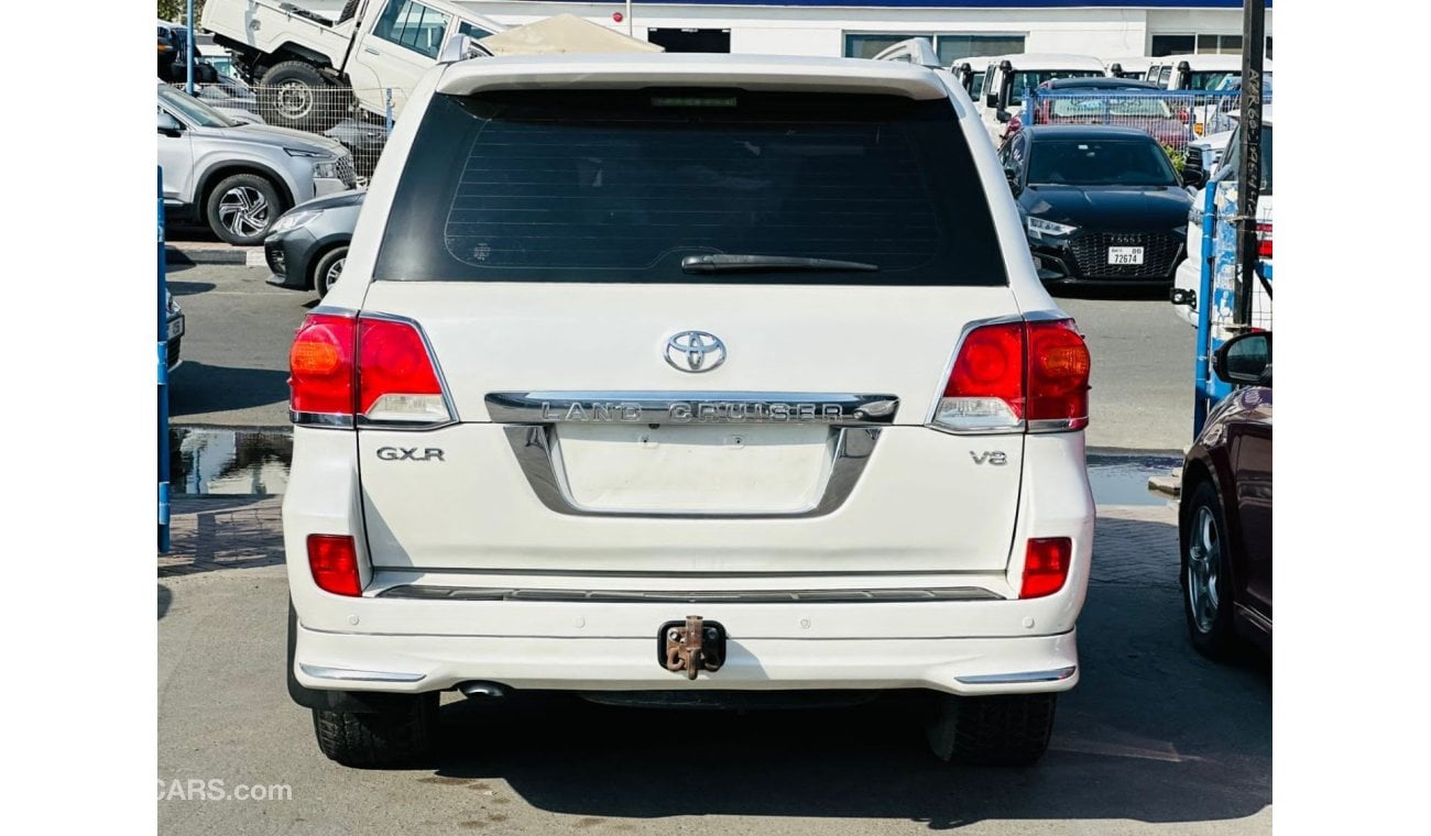 Toyota Land Cruiser GXR