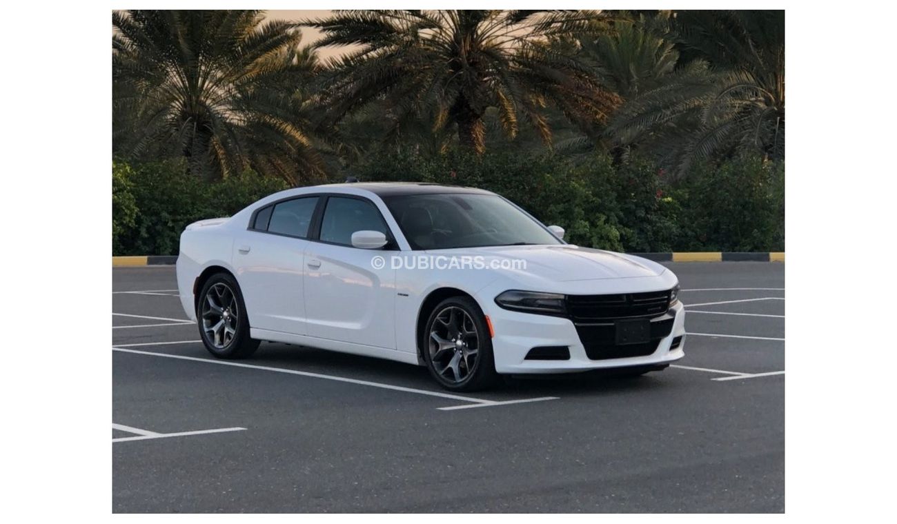 Dodge Charger R/T Road Track MODEL 2016 GCC CAR PERFECT CONDITION INSIDE AND OUTSIDE ORIGINAL PAINT