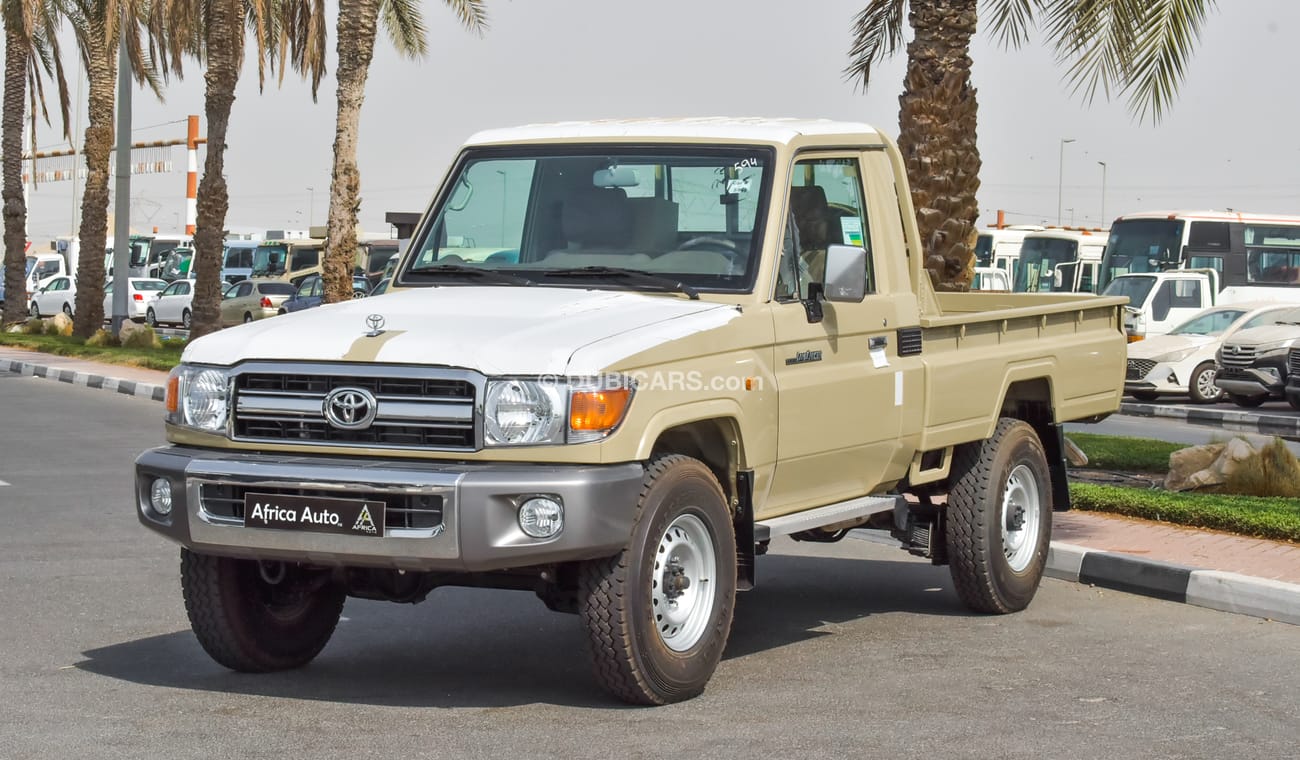 تويوتا لاند كروزر بيك آب 4.0L V6 Petrol Single Cabin