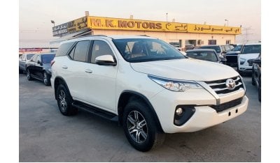 Toyota Fortuner TOYOTA FORTUNER EXR ( PETROL )