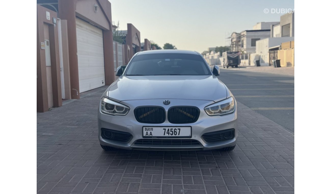 BMW 120i