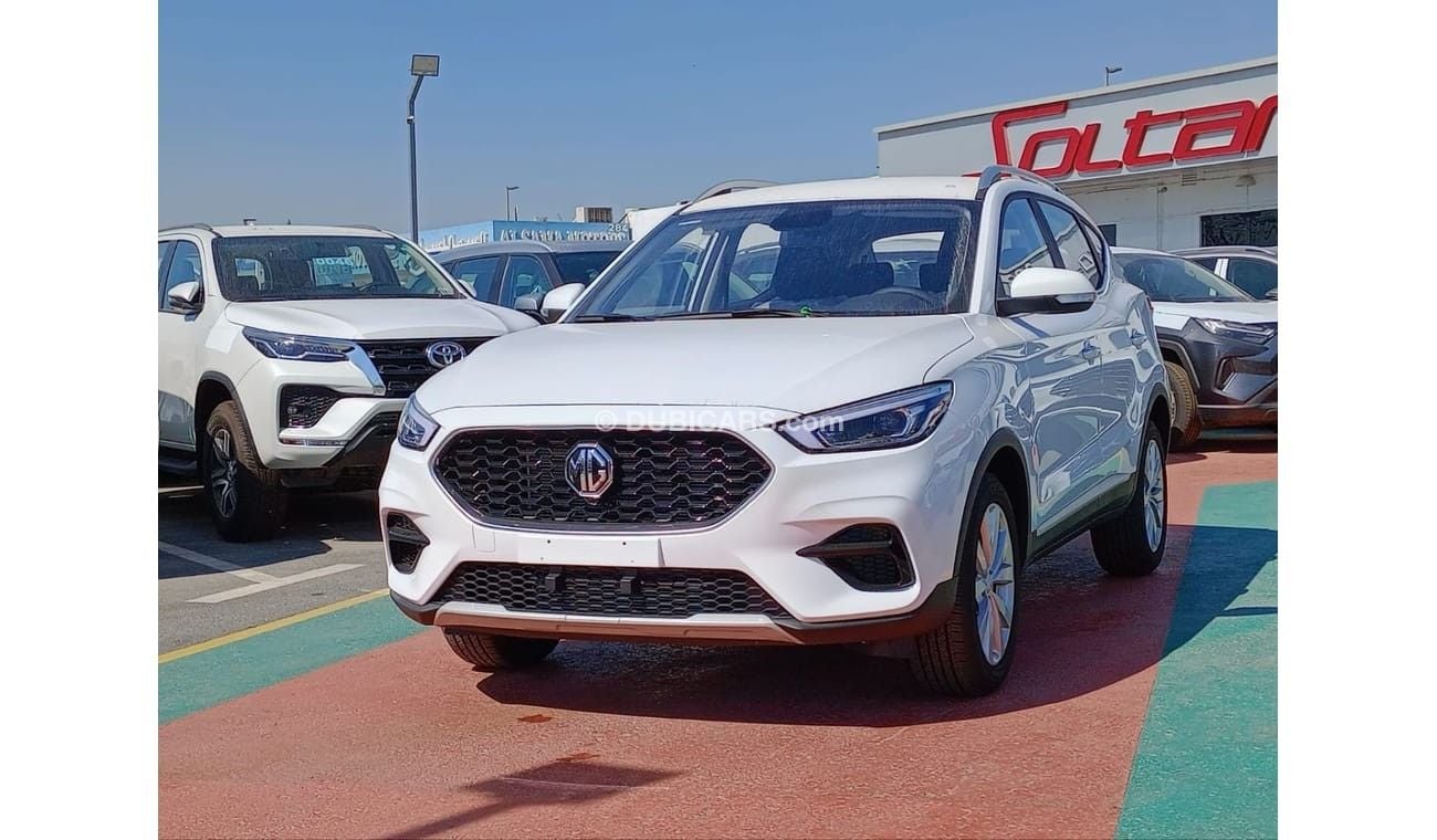 MG ZS MG ZS 2025 Comfort FWD 1.5L Petrol white color