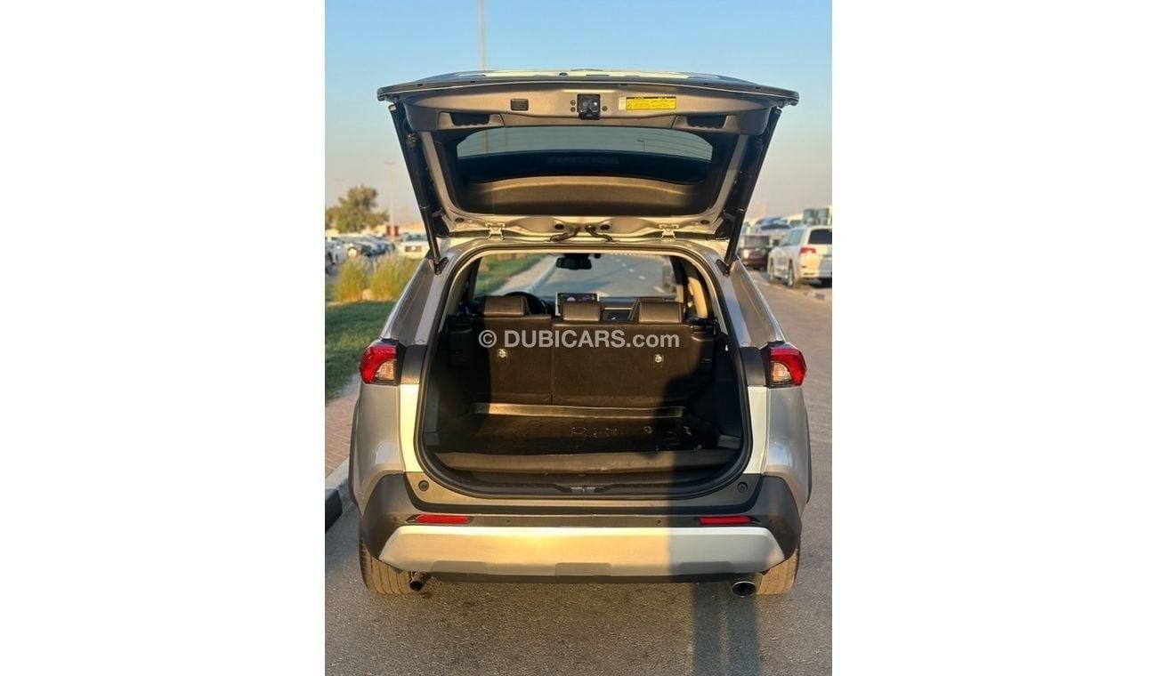 تويوتا راف ٤ Hybrid TOYOTA RAV4