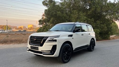 نيسان باترول Nissan patrol SE platinum/ V8/ 5.6  / model:2013 face lifted to 2022 in a good condition GCC full op