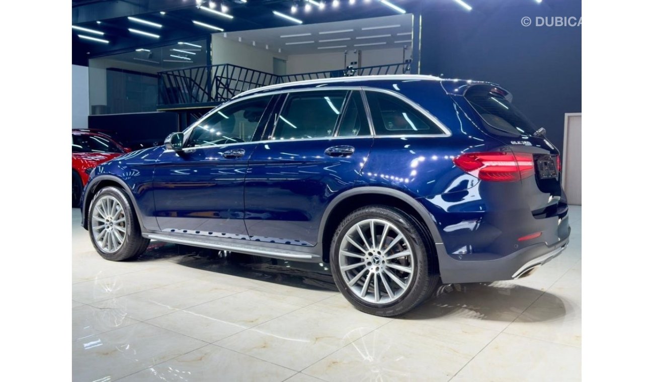 مرسيدس بنز GLC 250 4MATIC