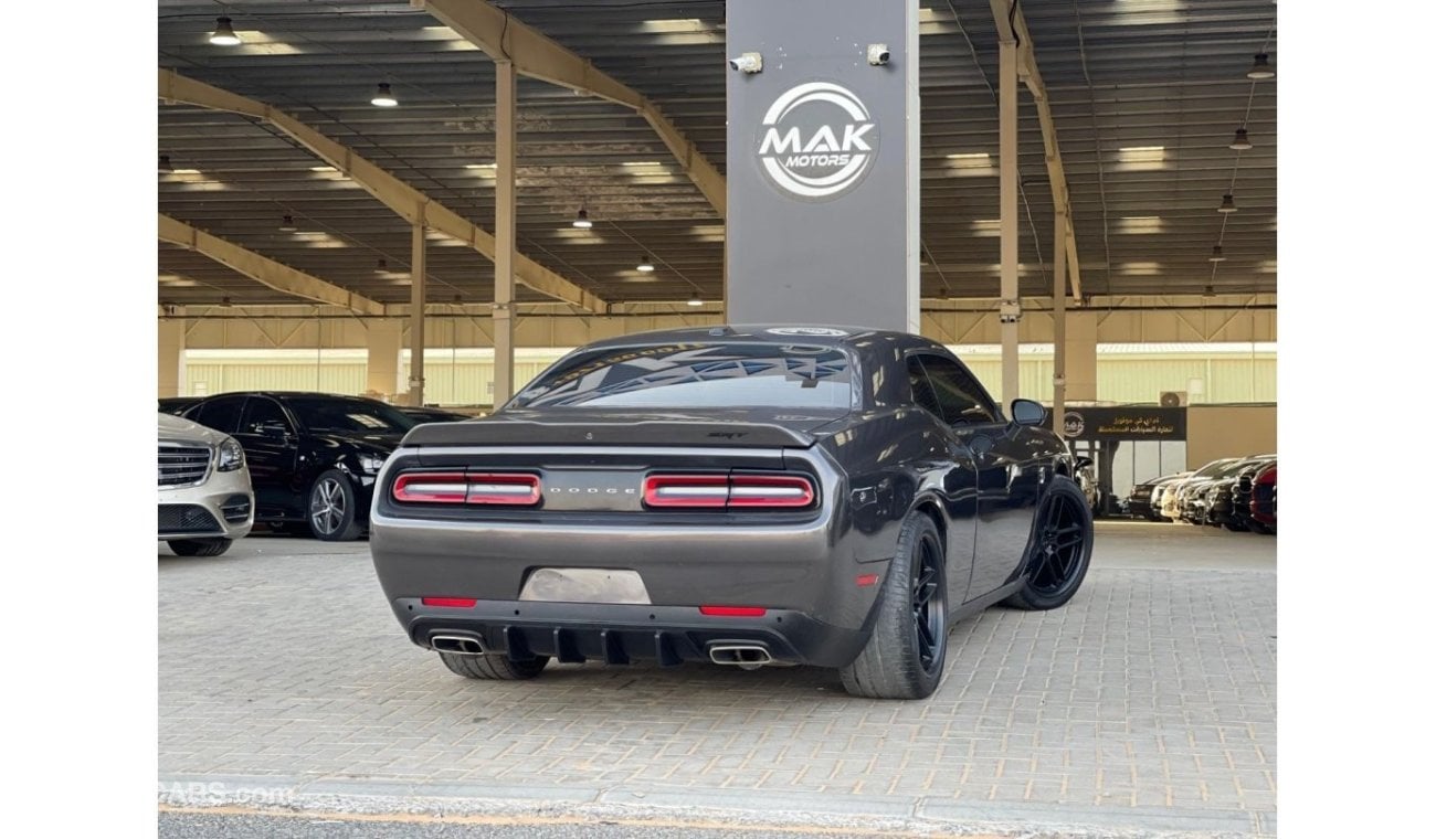 Dodge Charger SXT HELLCAT KIT / 1000 AED MONTHLY / ECO MODE / 8 SPEEDS