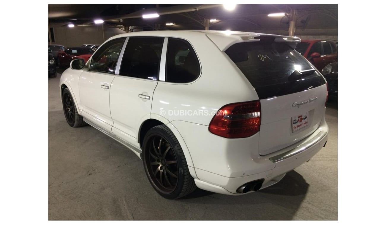 بورش كايان PORSCHE CAYENNE TURBO 4.8L 2008, TECHART KIT, WOOD INTERIOR PACKAGE AND MORE..