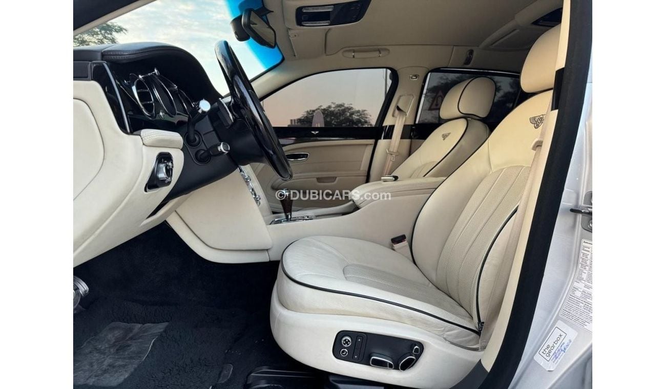 بنتلي مولسان BENTLEY MULSANNE 2012 V8 VIP LOW MILEAGE IN PERFECT CONDITION