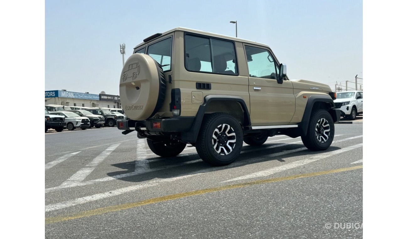 Toyota Land Cruiser Hard Top LC71,2.8L,DIESEL,A/T,DVD+CAMERA,DIFF LOCK,WINCH,2024MY ( FOR EXPORT ONLY)